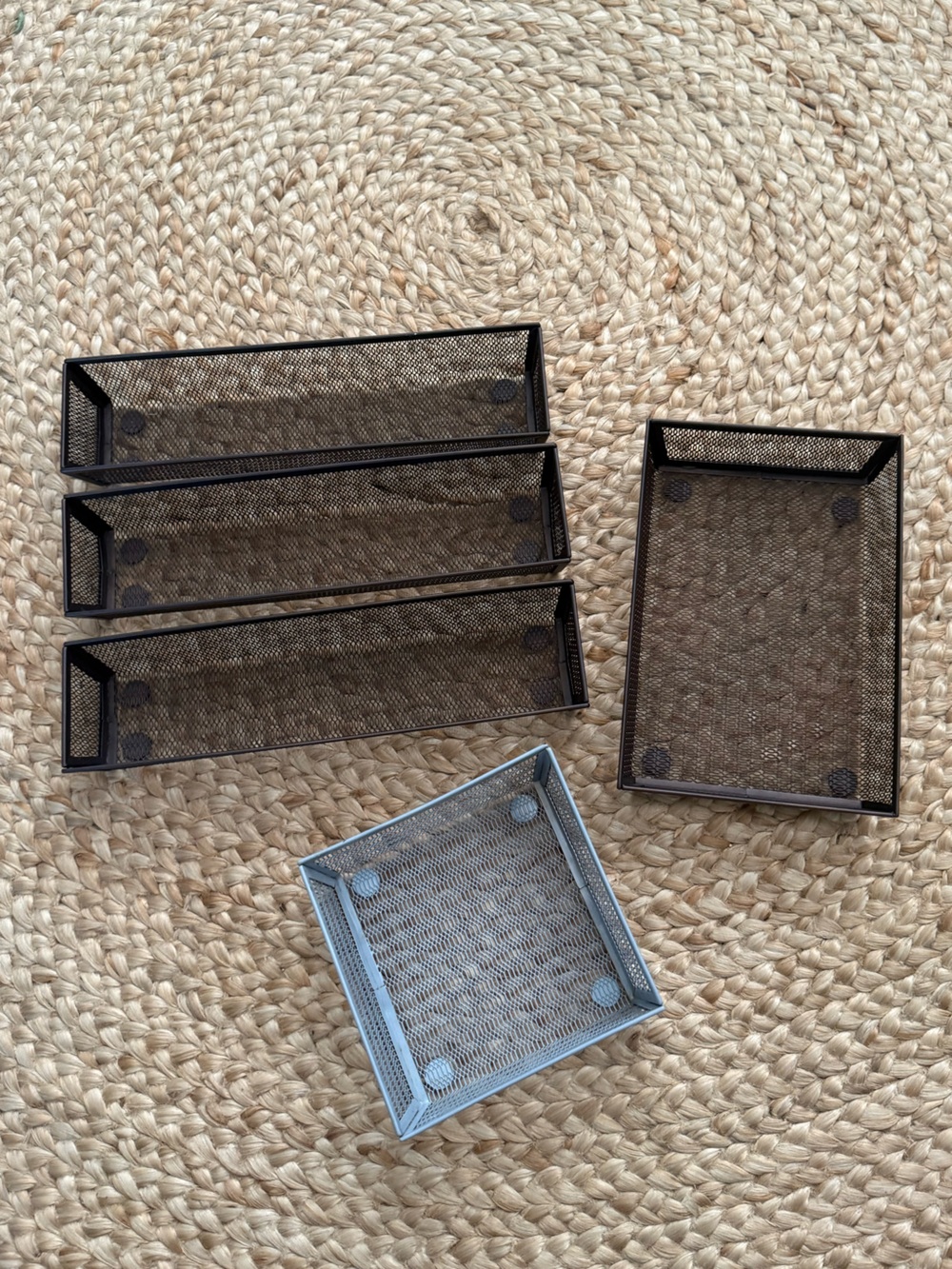 Wire Mesh Organizers